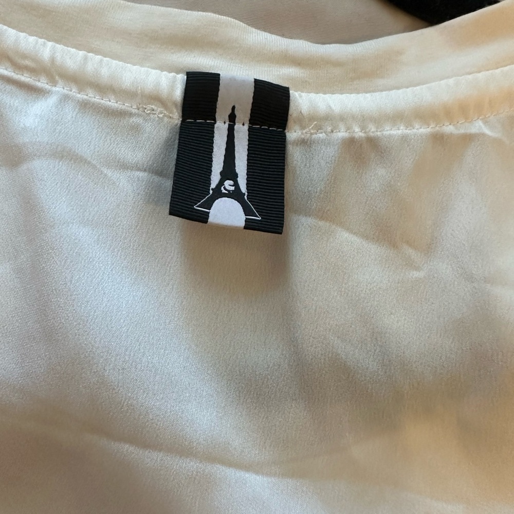 Karl Lagerfeld Logo Spell out Women’s Size XS‎ NWT - Picture 11 of 12